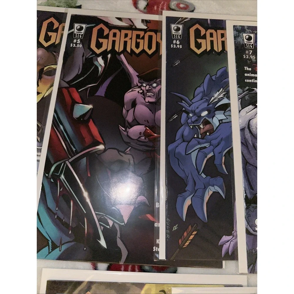 DISNEY'S SLG GARGOYLES 1 2 3 4 5 6 7 8 SLG 2006 + GARGOYLES BAD GUYS 1